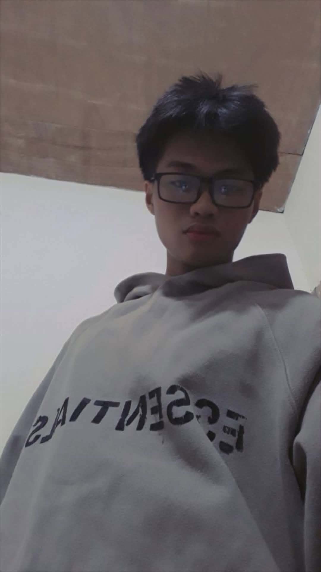 LAWRENCE MANTILLA, alternate photo